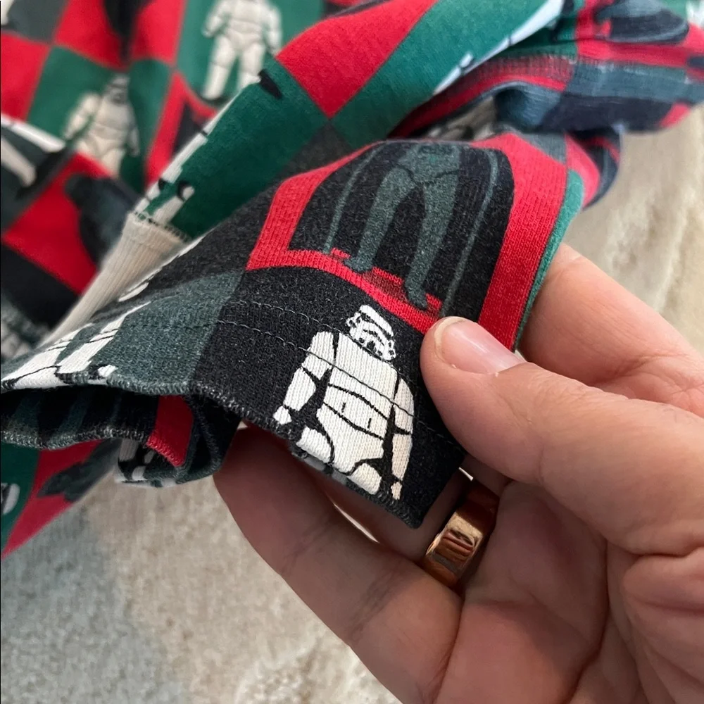 Hanna Andersson Star Wars Christmas Storm Troopers PJs 8